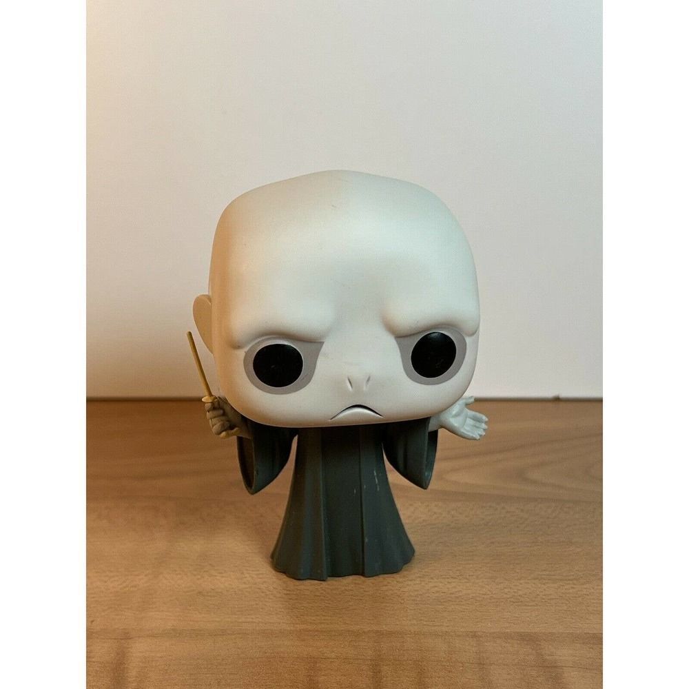 FUNKO POP ! Harry Potter Voldemort #06 Vinyl Action Figure OOB